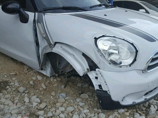 WMWSS1C58DWN94109 - 2013 MINI COOPER PAC WHITE photo 9