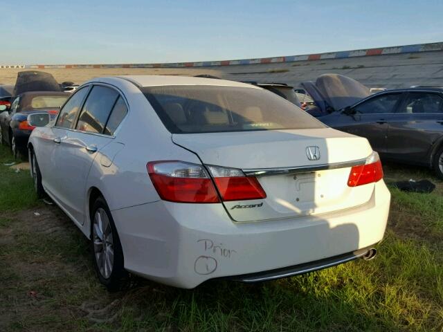 1HGCR2F71EA162032 - 2014 HONDA ACCORD EX WHITE photo 3