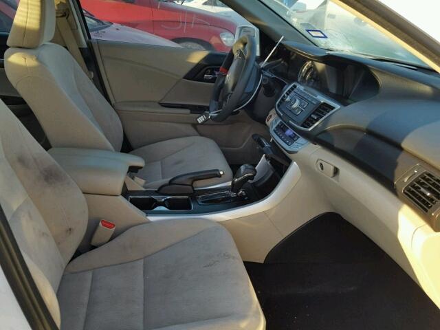 1HGCR2F71EA162032 - 2014 HONDA ACCORD EX WHITE photo 5