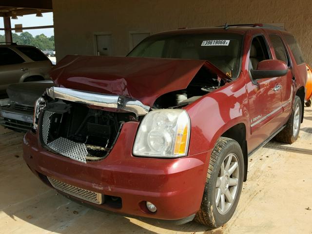 1GKFK63838J143575 - 2008 GMC YUKON DENA MAROON photo 2