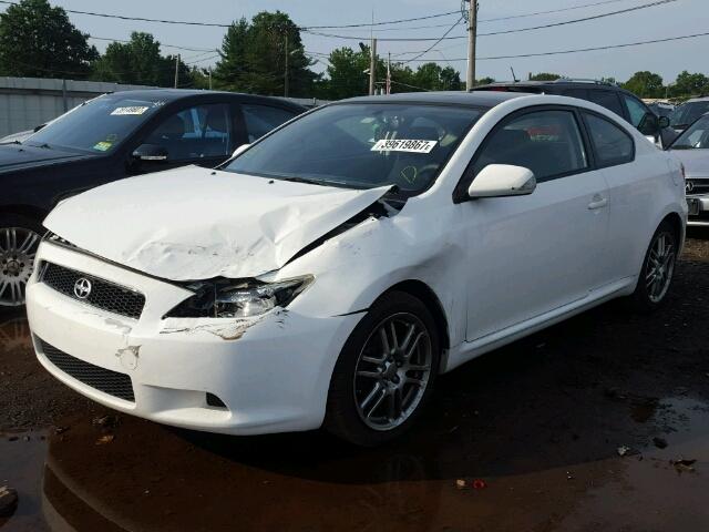 JTKDE177450038455 - 2005 SCION TC WHITE photo 2