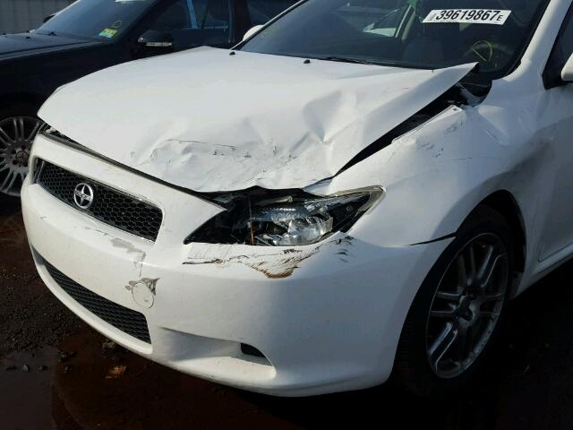 JTKDE177450038455 - 2005 SCION TC WHITE photo 9