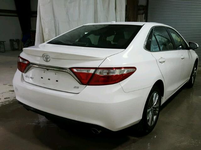 4T1BF1FK7GU251893 - 2016 TOYOTA CAMRY LE WHITE photo 4