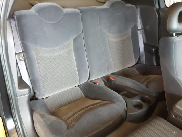 1G8AW12F04Z195071 - 2004 SATURN ION LEVEL YELLOW photo 6