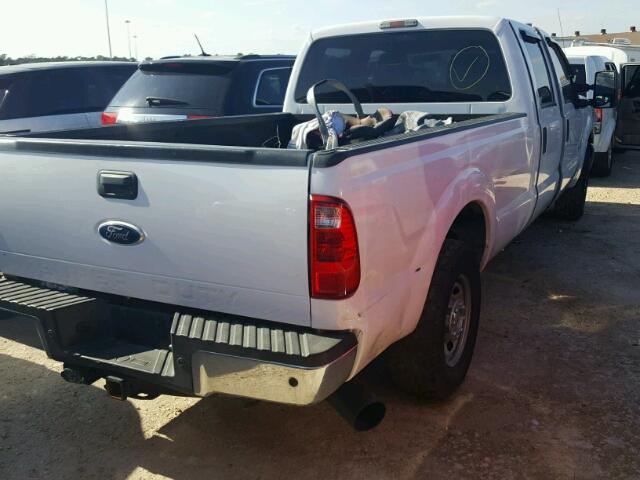 1FT8W3AT0CEC70851 - 2012 FORD F350 WHITE photo 4