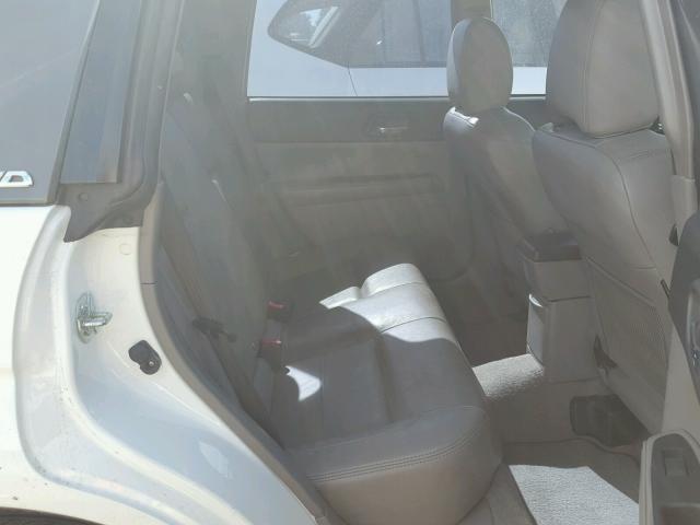 JF1SG65643H729084 - 2003 SUBARU FORESTER 2 Белый фото 6