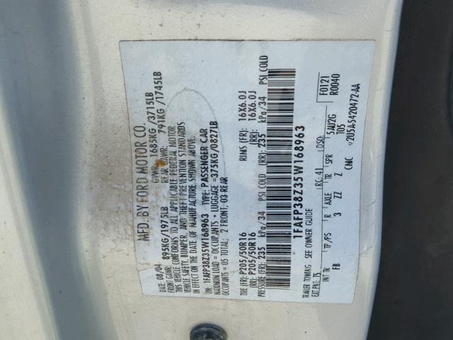 1FAFP38Z35W168963 - 2005 FORD FOCUS ZX4 SILVER photo 10