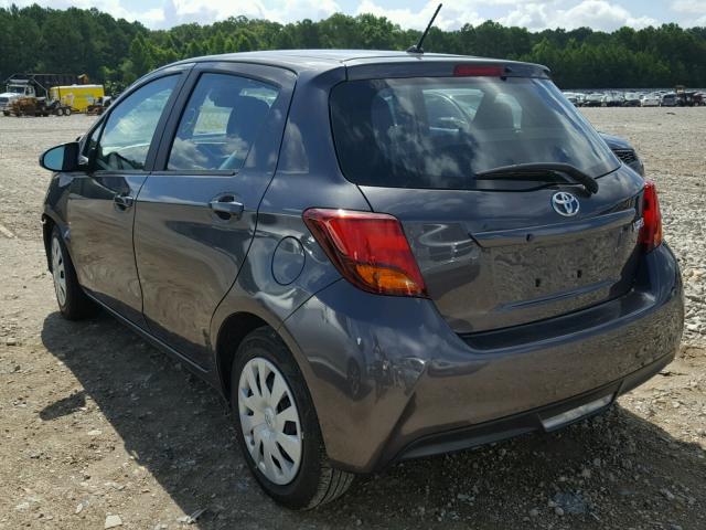 VNKKTUD38HA080544 - 2017 TOYOTA YARIS L GRAY photo 3