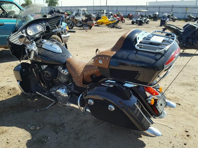 56KTRAAA2F3324424 - 2015 INDIAN MOTORCYCLE CO. ROADMASTER BLACK photo 3