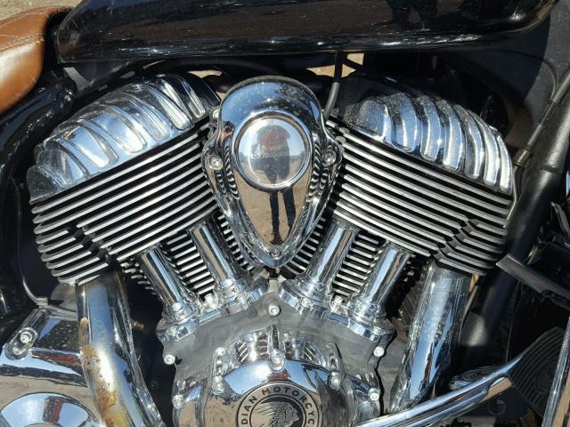 56KTRAAA2F3324424 - 2015 INDIAN MOTORCYCLE CO. ROADMASTER BLACK photo 7