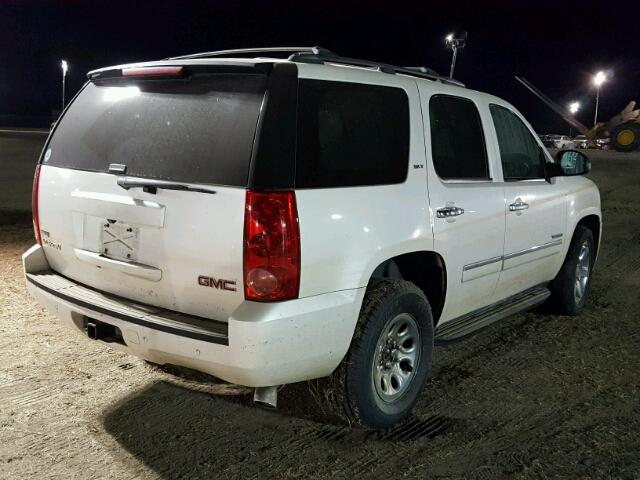 1GKS1CE02CR198746 - 2012 GMC YUKON WHITE photo 4