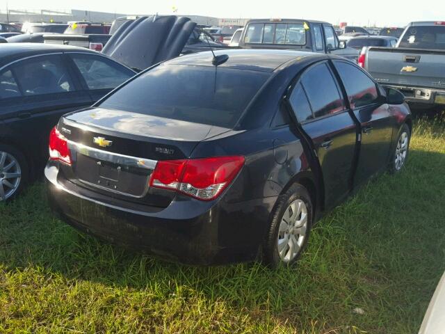 1G1PA5SH6F7285923 - 2015 CHEVROLET CRUZE BLACK photo 4