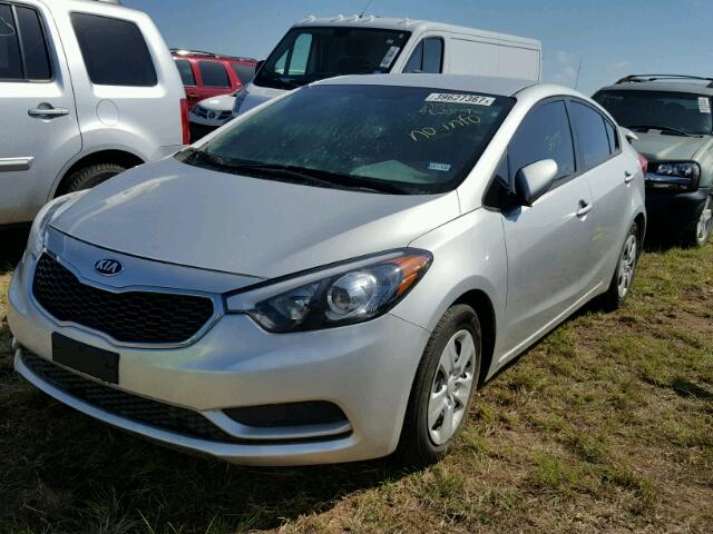 KNAFK4A67G5535657 - 2016 KIA FORTE SILVER photo 2