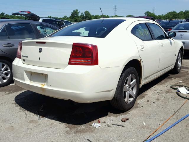 2B3KA43G68H298147 - 2008 DODGE CHARGER WHITE photo 4