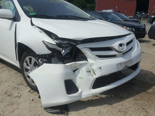 2T1BU4EE6BC552572 - 2011 TOYOTA COROLLA WHITE photo 9