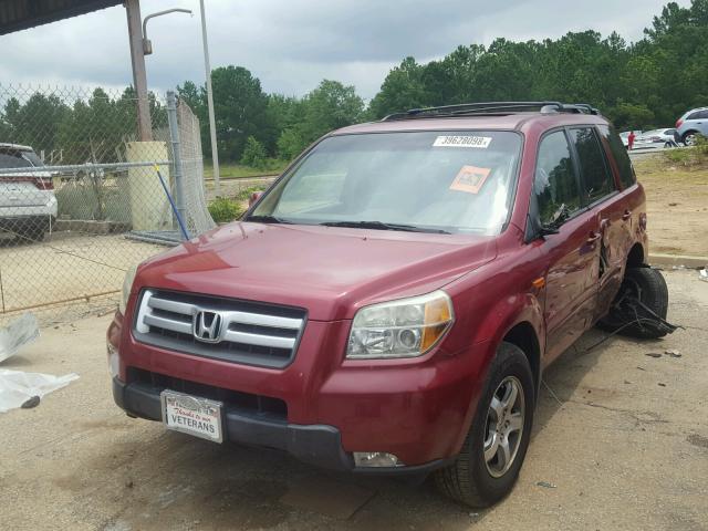 5FNYF286X6B000605 - 2006 HONDA PILOT EX RED photo 2