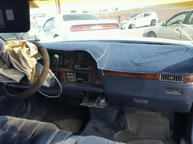 1C3XC66R3LD874763 - 1990 CHRYSLER NEW YORKER BLUE photo 9