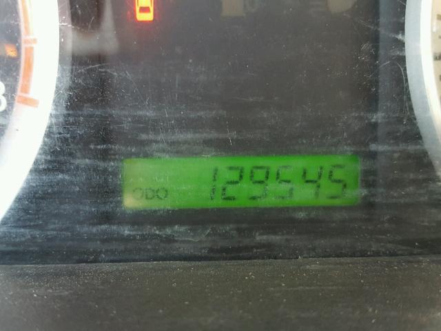 KL1TD56E19B357164 - 2009 CHEVROLET AVEO LS SILVER photo 8