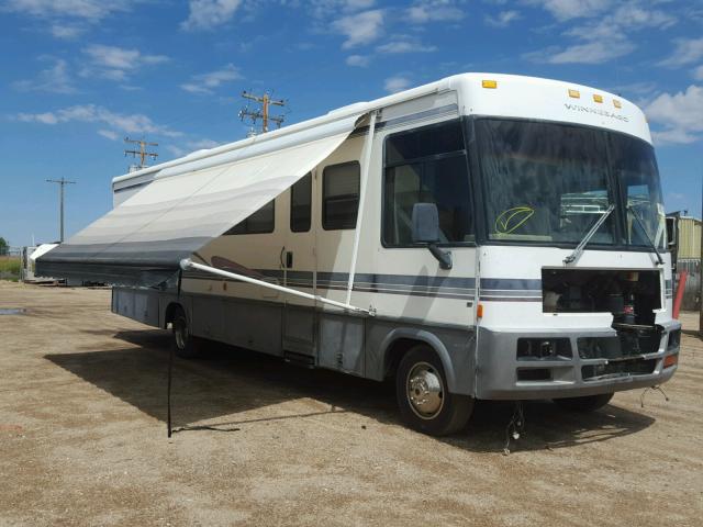 3FCNF53S6XJA25377 - 1999 FORD F53 WHITE photo 1