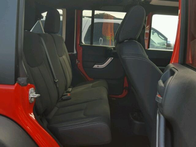1C4BJWFG6HL631228 - 2017 JEEP WRANGLER U RED photo 6