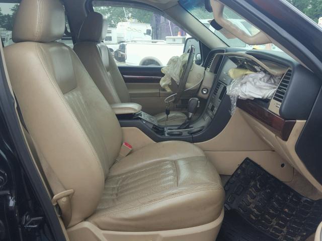 5LMEU68H05ZJ24739 - 2005 LINCOLN AVIATOR 黑色 照片 5