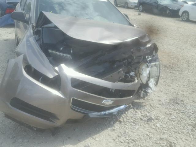 1G1ZA5EU6BF182437 - 2011 CHEVROLET MALIBU LS 棕色 照片 9