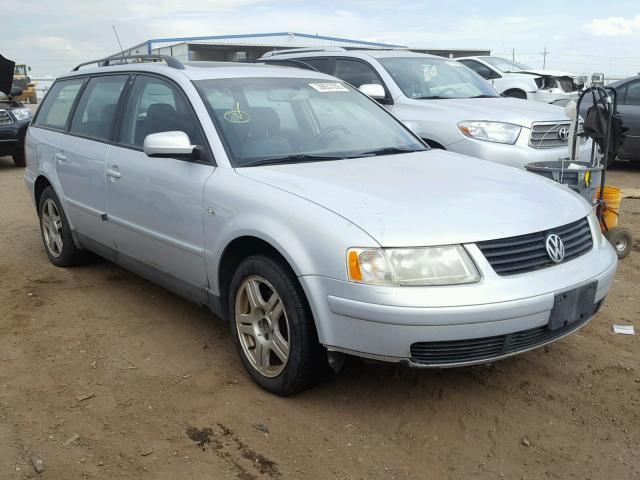 WVWLH63B11E003435 - 2001 VOLKSWAGEN PASSAT GLX 银色 照片 1