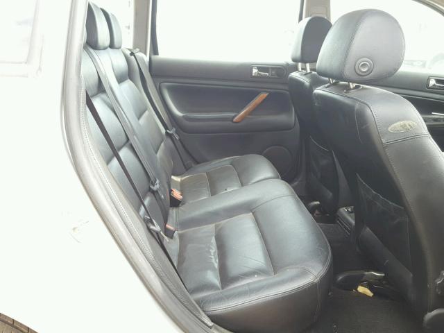 WVWLH63B11E003435 - 2001 VOLKSWAGEN PASSAT GLX 银色 照片 6