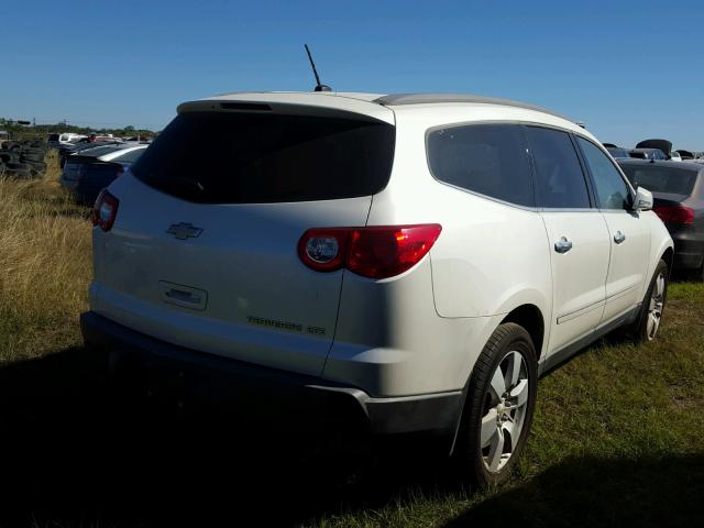 1GNKRLED5CJ402968 - 2012 CHEVROLET TRAVERSE L WHITE photo 4