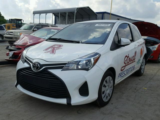 VNKJTUD34HA073621 - 2017 TOYOTA YARIS L WHITE photo 2