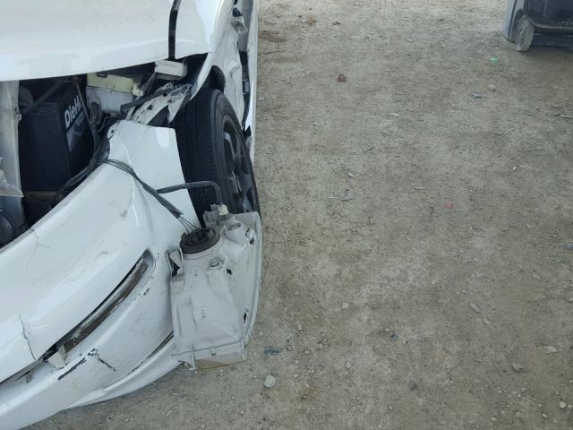 JTLKT324154025866 - 2005 TOYOTA SCION XB Ақ фото 9