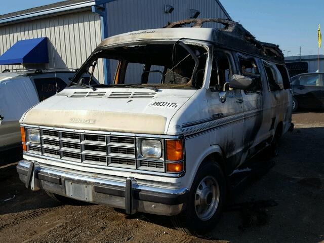 2B6HB21Y3NK104456 - 1992 DODGE RAM VAN WHITE photo 2