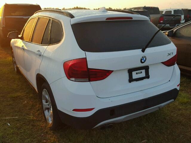 WBAVM1C54FVW58291 - 2015 BMW X1 SDRIVE2 WHITE photo 3