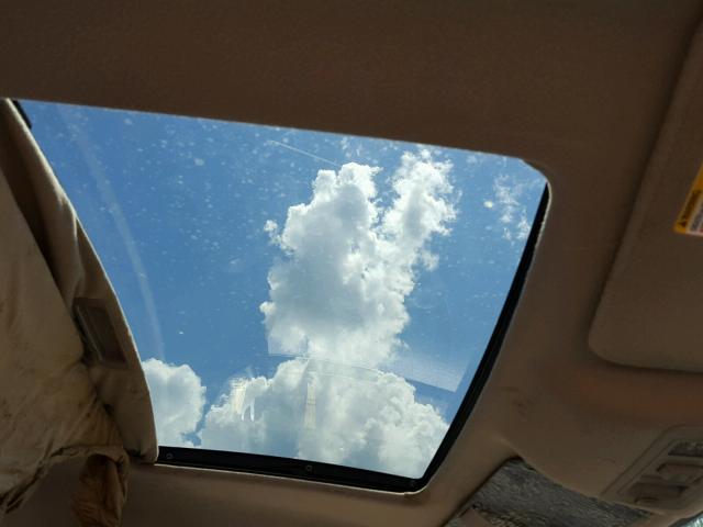 1G8ZY12702Z188060 - 2002 SATURN SC2 BURGUNDY photo 9