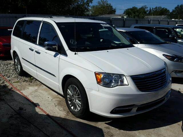 2C4RC1CG9DR815807 - 2013 CHRYSLER TOWN & COU WHITE photo 1