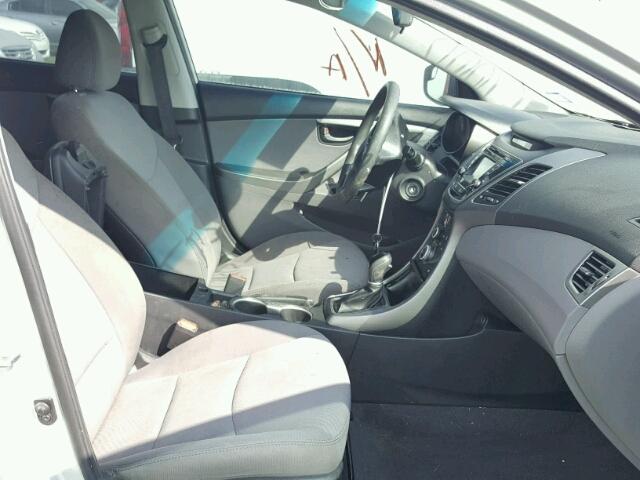 5NPDH4AE3EH461666 - 2014 HYUNDAI ELANTRA SE SILVER photo 5