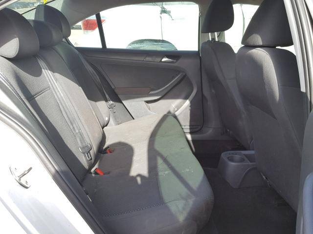 3VW2K7AJ6CM341484 - 2012 VOLKSWAGEN JETTA BASE WHITE photo 6