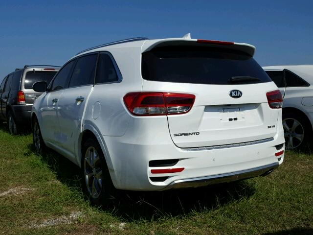 5XYPK4A57GG187025 - 2016 KIA SORENTO WHITE photo 3