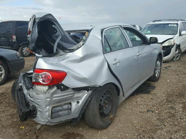 2T1BU4EE3DC127152 - 2013 TOYOTA COROLLA SILVER photo 4