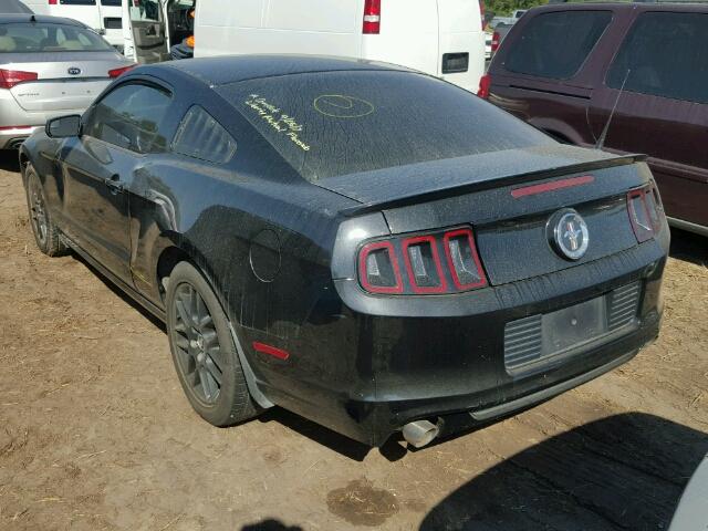 1ZVBP8AM5E5326646 - 2014 FORD MUSTANG BLACK photo 3