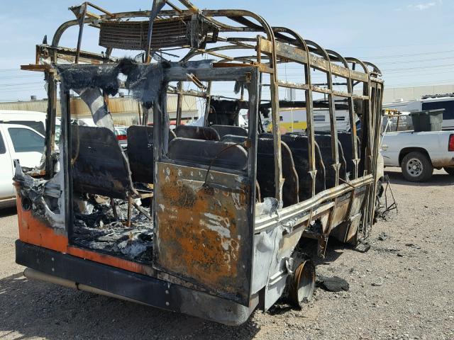 1FDSE35F1YHA48446 - 2000 FORD ECONOLINE BURN photo 4