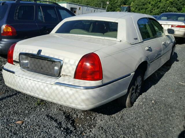 1LNHM81WX3Y701056 - 2003 LINCOLN TOWN CAR E WHITE photo 4