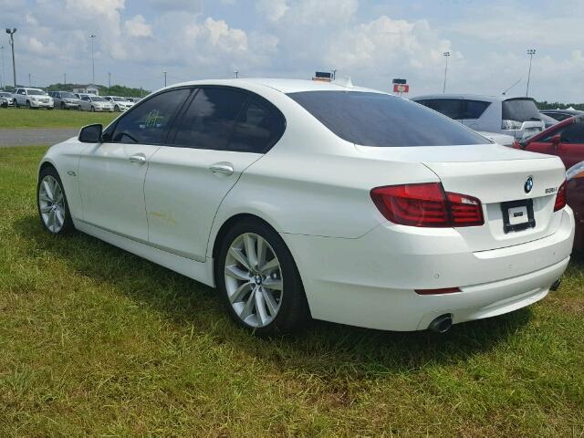 WBAFR7C54CC812532 - 2012 BMW 535 I WHITE photo 3