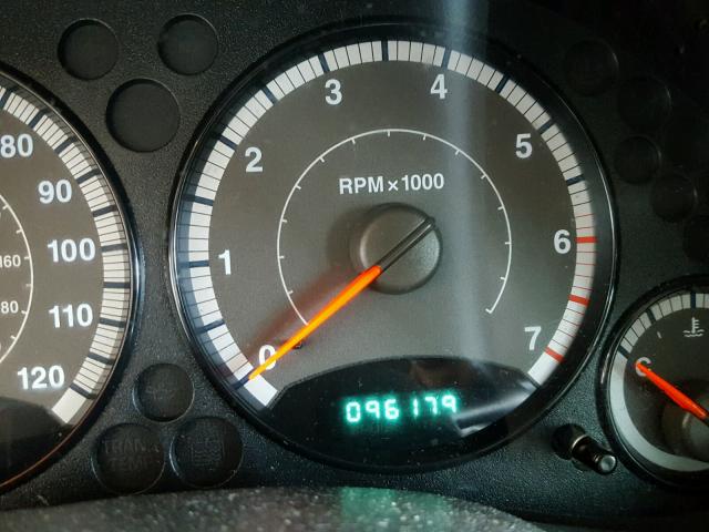 1J4GK38K14W202021 - 2004 JEEP LIBERTY RE BLACK photo 8