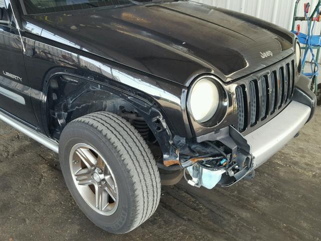 1J4GK38K14W202021 - 2004 JEEP LIBERTY RE BLACK photo 9