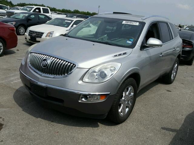 5GAER23748J117295 - 2008 BUICK ENCLAVE CX SILVER photo 2