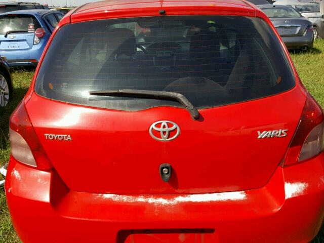 JTDJT923485213636 - 2008 TOYOTA YARIS RED photo 6