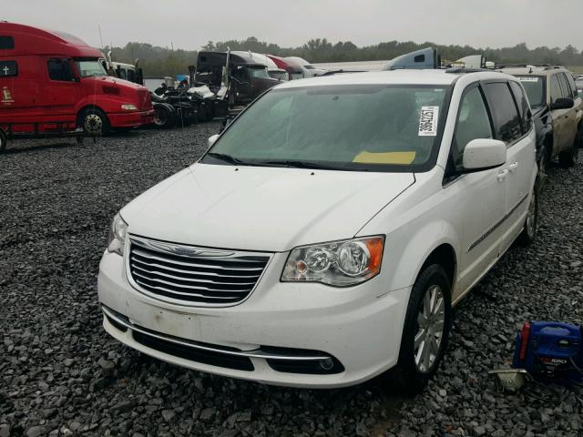 2C4RC1BGXFR626488 - 2015 CHRYSLER TOWN & COU WHITE photo 2