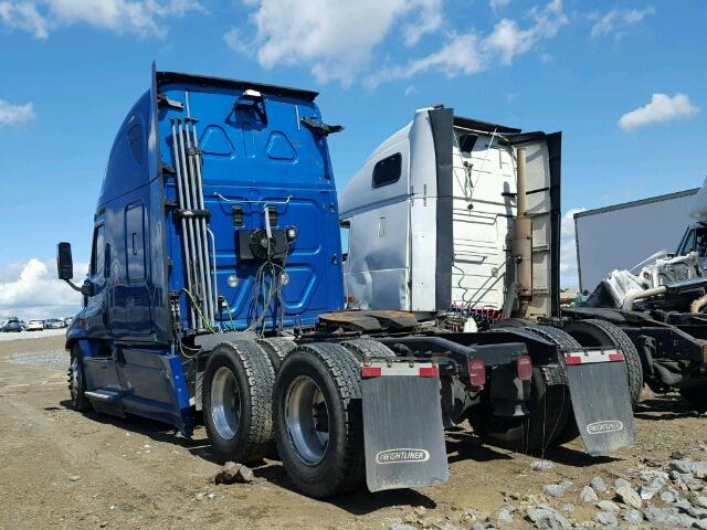 3AKJGLD66FSGH8240 - 2015 FREIGHTLINER CASCADIA 1 BLUE photo 3