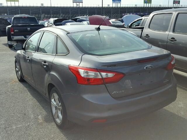 1FADP3F26DL253583 - 2013 FORD FOCUS SE GRAY photo 3